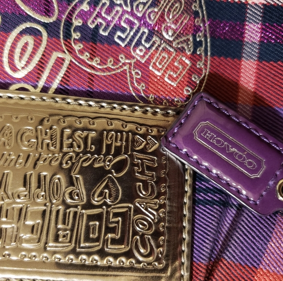 Coach wristlet - Picture 4 of 4